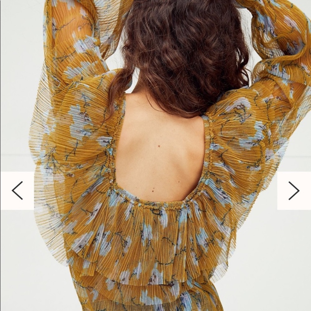 Free People Frills And Thrills Top - Picture 2 of 10
